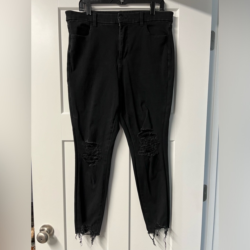 American Eagle black the dream jean size 14.